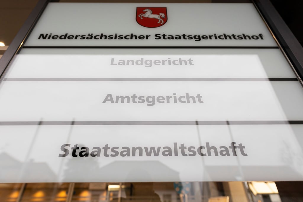 Der Verurteilte hatte die Taten dementiert. (Symbolbild)