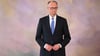 Bundeskanzler Friedrich Merz (CDU) wartet im Schloss Bellevue darauf, die Ernennungsurkunde vom Bundespräsidenten überreicht zu bekommen.