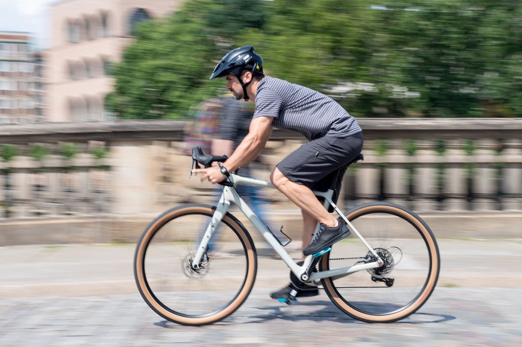 Passform, Ausstattung und Handhabung: Bei der Wahl des richtigen Fahrradhelms gibt es einiges zu beachten.