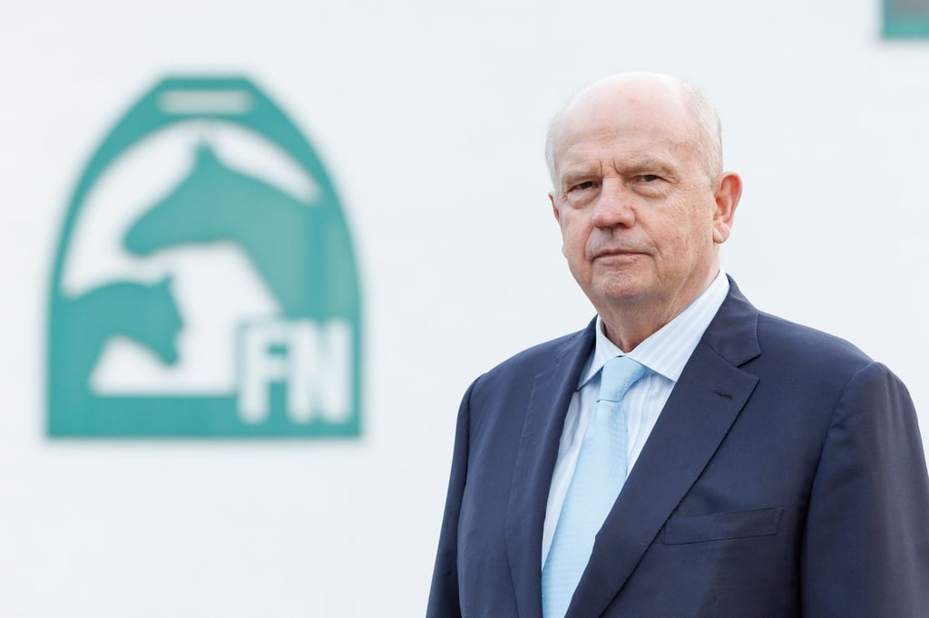 Martin Richenhagen bleibt Präsident des Reitverbandes FN.