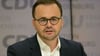 Der CDU-Fraktionsvorsitzende Jan Redmann fand anerkennende Worte für den entlassenen Verfassungsschutzchef. (Archivbild)