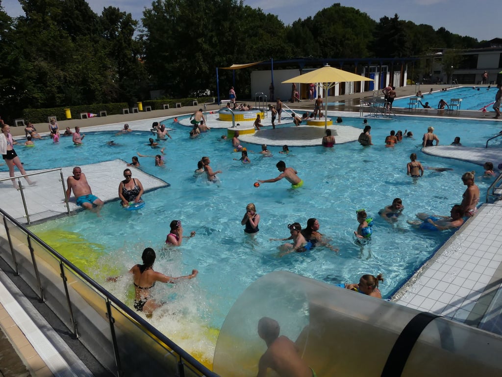 Auch in diesem Sommer wird wieder Badespaß im Freibad Bad Lauchstädt zu erleben sein.