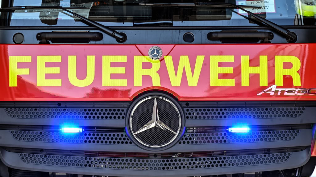 Weil am Dienstag (6. Mai) im Gebäude der Lebenshilfe im Thalenser Ortsteil Weddersleben Gasgeruch wahrgenommen wurde, rückten Feuerwehren, Rettungsdienst und Polizei aus.