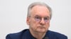 Sachsen-Anhalts Ministerpräsident Reiner Haseloff (CDU) erinnert an das Ende des Zweiten Weltkriegs vor 80 Jahren. (Archivbild)