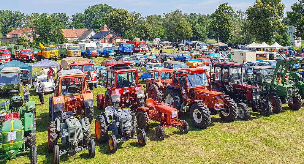 Beim Oldtimertreffen in Peseckendorf waren im Vorjahr etwa 300 historische Fahrzeuge zu sehen.