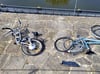 Fahrräder wurden achtlos auf die Schlossterrassen geworfen. 