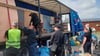Der Verein "Notruf Ukraine - Polizisten helfen" hat einen weiteren Hilfstransport von Aspenstedt aus in die Ukraine auf den Weg gebracht.
