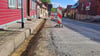 In der Oberteichstraße in Stiege wird aktuell gebaut. Zurzeit werden die Bordanlagen erneuert.