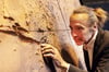 Der Künstler Steffen O. Rumpf hat das Relief des Mars für Halles Planetarium nach exakten Daten der Nasa geschaffen. 