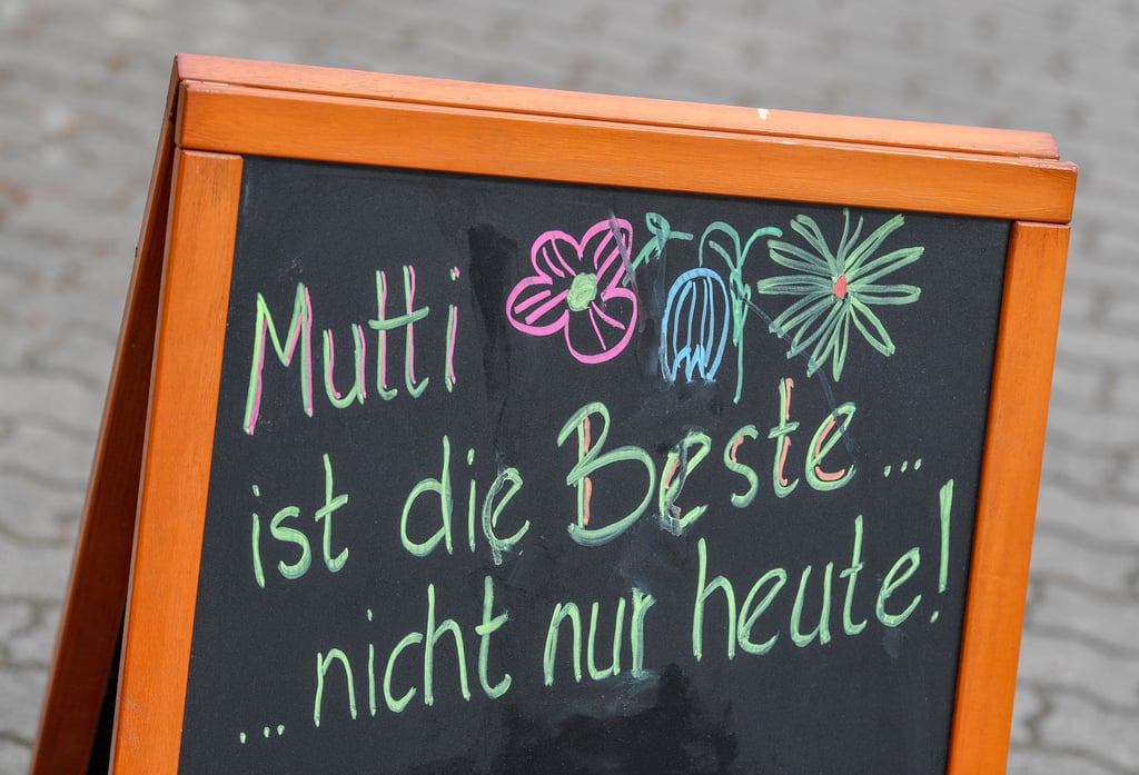 Jedes Jahr am zweiten Sonntag im Mai ist Muttertag. 2025 fällt der Muttertag auf den 11. Mai.