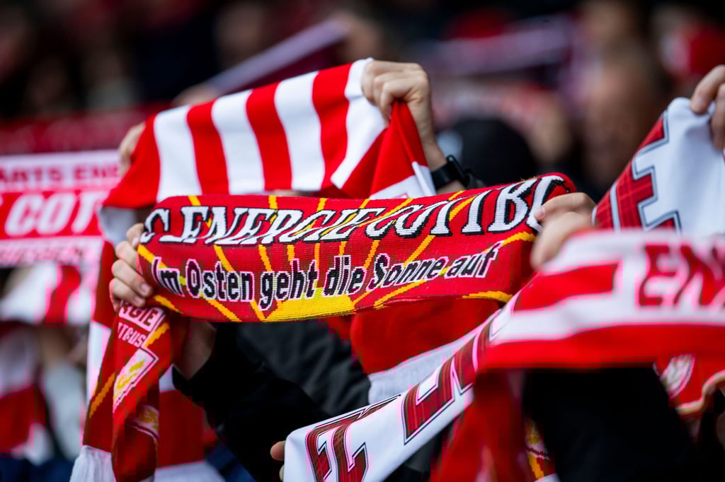 Energie Cottbus ist in der 3. Liga nur noch auf Platz fünf.