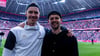 Andreas Obst (l.) und Maximilian Rippel bei einem Spiel der Fußballer des FC BAyern.