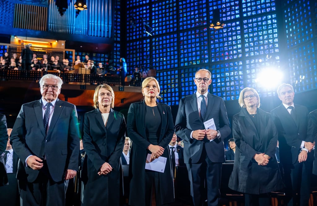 Weltkriegsgedenken beginnt mit ökumenischem Gottesdienst.