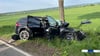 Ein Skoda ist auf der L242 zwischen Quarmbeck und Gernrode im Harz nach einem Zusammenstoß mit einem anderen Auto von der Fahrbahn abgekommen.