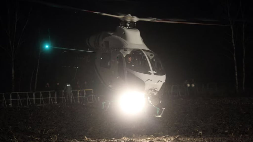 Ein Hubschrauber landete in Brücken-Hackpfüffel.