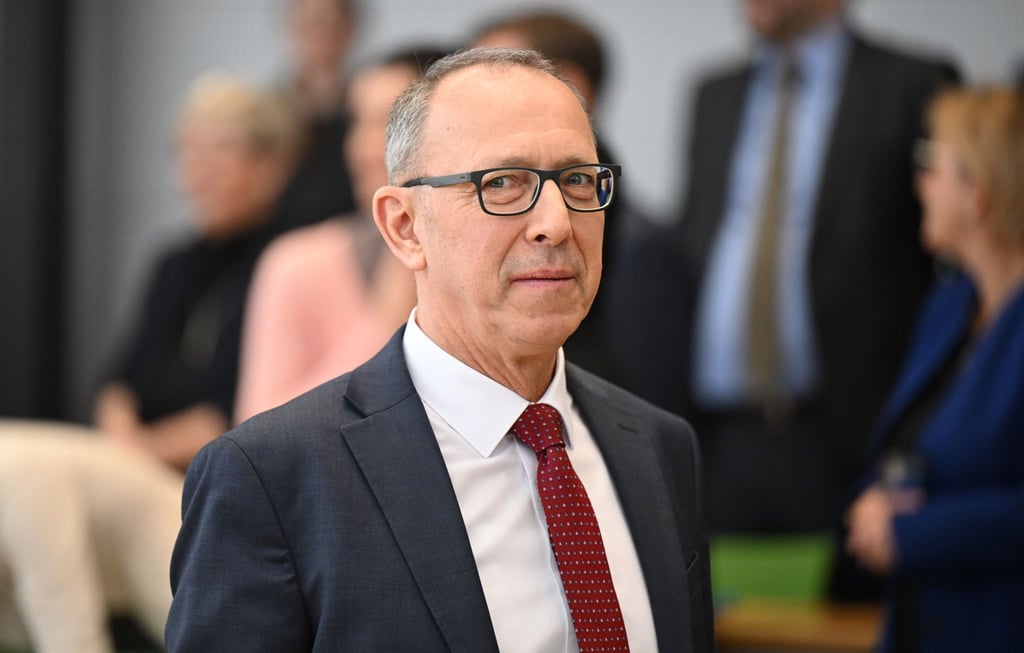 Sachsens AfD-Chef Jörg Urban meldet Bedenken gegen den 8. Mai als Feiertag an (Archivbild).