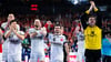 Sindre Aho (l) geht zur TSV Hannover-Burgdorf.