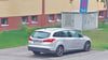 Ein Auto der Stadt Salzwedel stand im vergangenen Herbst auf dem Parkplatz  des Taxistandes am Krankenhaus, der für andere Fahrzeuge mit einem Halteverbot gekennzeichnet ist. 