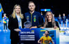 Albin Lagergren wurde vor dem Spiel der Schweden gegen Frankreich als "Handballer des Jahres" geehrt.