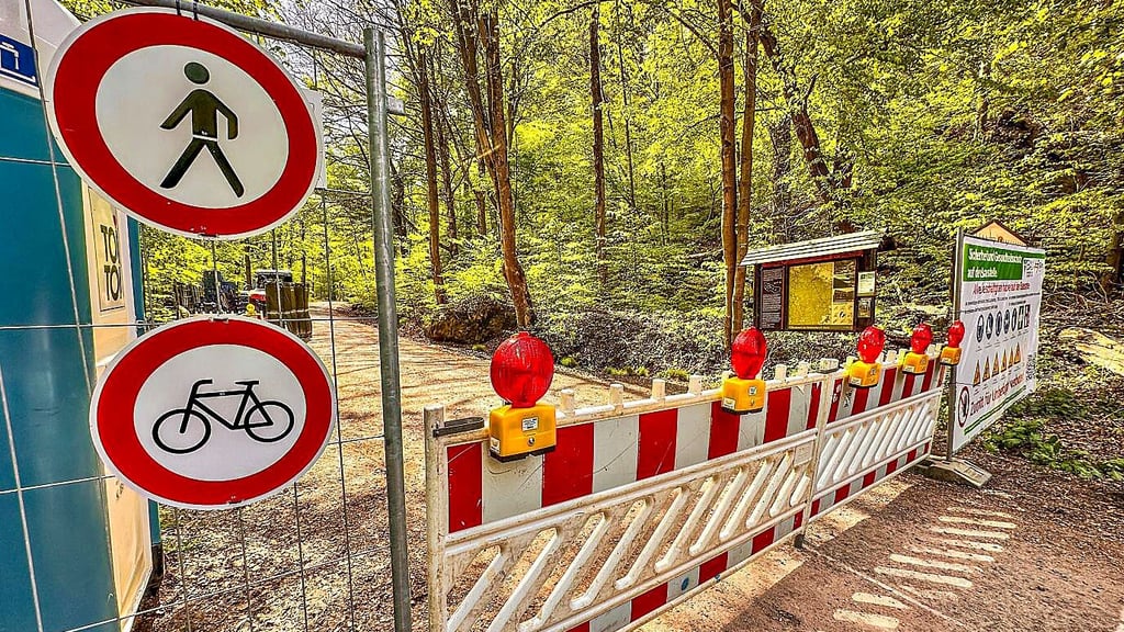 Wegen Bauarbeiten ist derzeit die Waldstraße im Ilsetal gesperrt