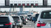 Autobauer bekommen in der EU mehr Zeit, um sich an Klimavorgaben zu halten. (Archivbild)