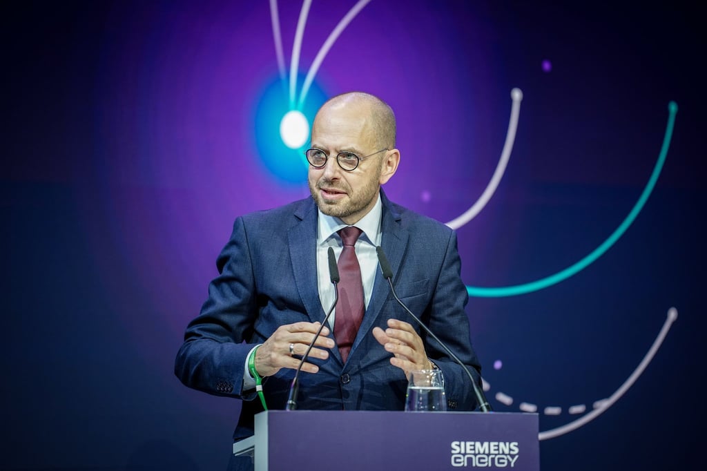 Siemens-Energy-Chef Christian Bruch nennt die US-Zölle „ärgerlich, aber beherrschbar“. (Archivbild)