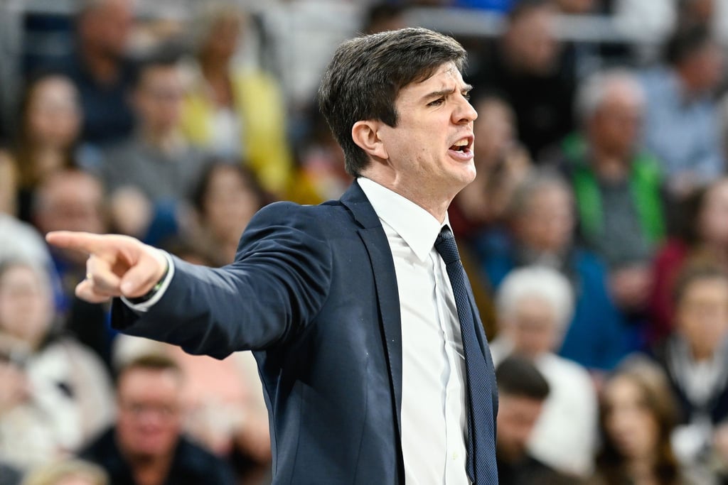 Alba-Coach Pedro Calles und seinem Team drohen die Play-Ins.