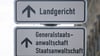 Die Staatsanwaltschaft Dresden hat vier Männer wegen „Liebesbetrug“ angeklagt. (Symbolbild)