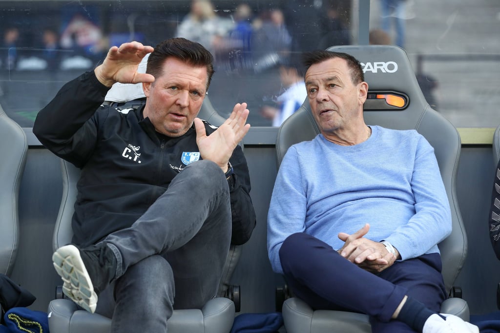 Das Gesicht des 1. FC Magdeburg wird sich im Sommer 2025 verändern. Otmar Schork plant mit 30 bis 32 Spielern und kündigt Zugänge auf allen Positionen an.