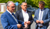 Ministerpräsident Reiner Haseloff, Dieter Macke,  Betriebsratsvorsitzende von Dow, und Wirtschaftsminister Sven Schulze (v.l.) im MZ-Gespräch
