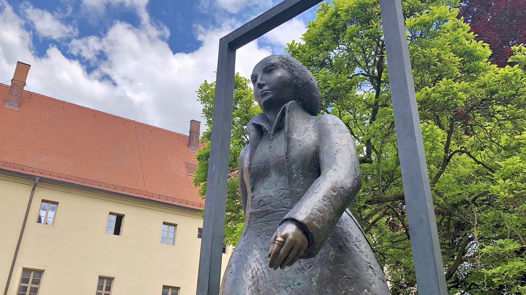 Das Denkmal von Katharina von Bora auf dem Lutherhof. Der gehört beim Jubiläums-Stadtfest zu den Erlebniswelten.