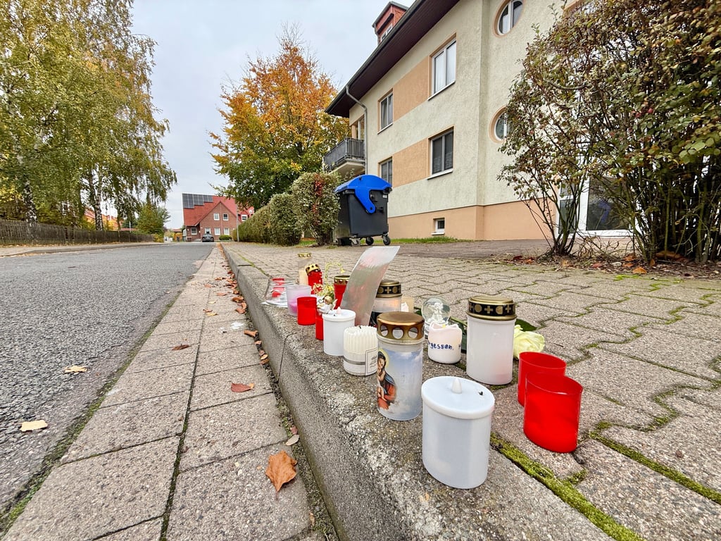 Der Totort im Birkenweg, einen Tag nach dem tödlichen Drama.