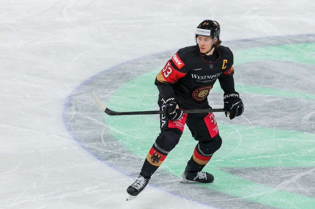 NHL-Star Moritz Seider führt die deutsche Mannschaft bei der WM.