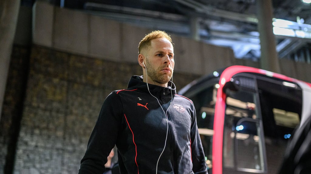 Im Tunnel: RB-Keeper Peter Gulacsi.