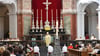 Bei einem Gottesdienst in der Dresdner Kathedrale wurden fünf neue Diakone für das Bistum Dresden-Meißen geweiht.