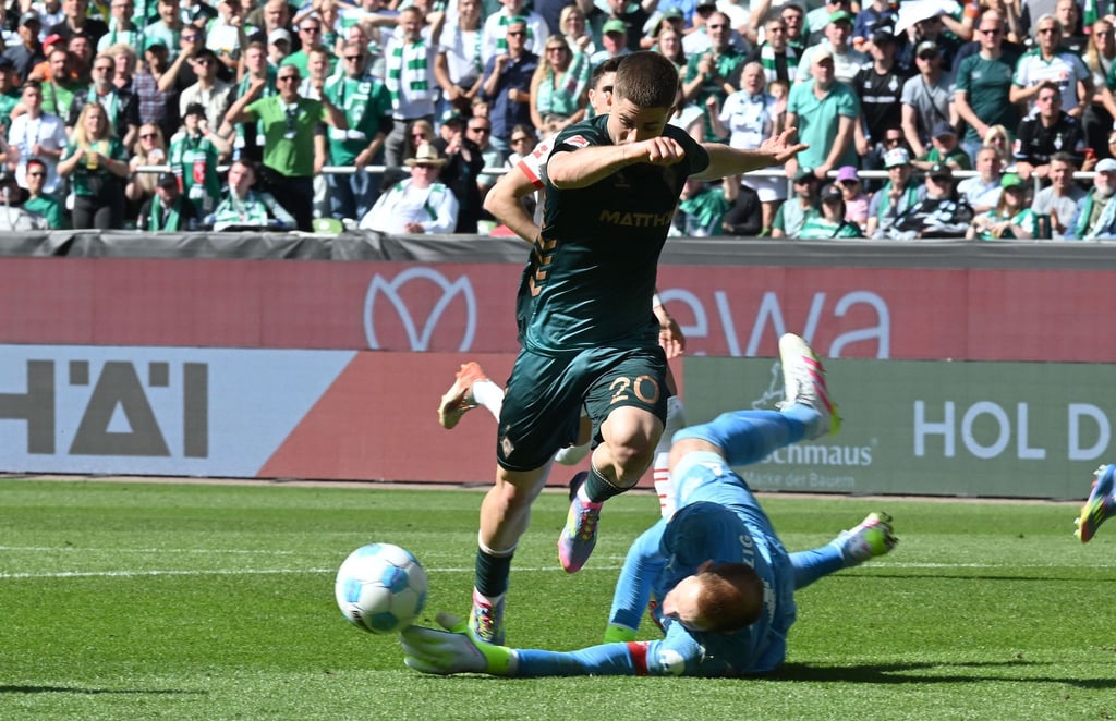 Romano Schmid hatte die große Chance zur Bremer Führung.