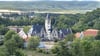 Blick vom Münzenberg auf die ehemalige Gartenbaufachschule in Quedlinburg.