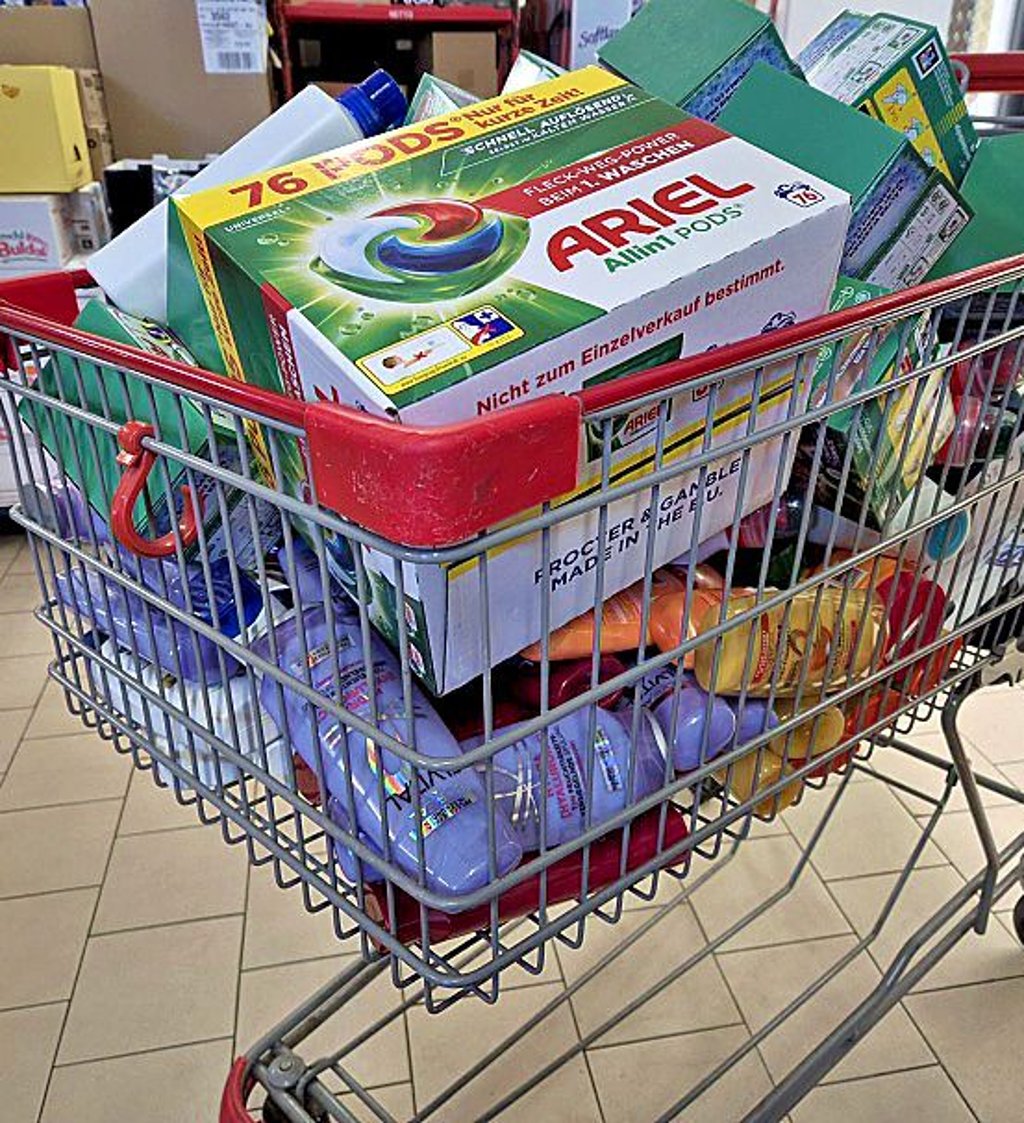 Waren im Wert von über 600 Euro wurden in einem Supermarkt in Möser gestohlen.
