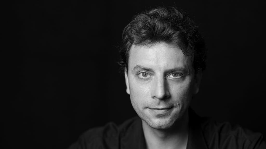 Der Leiter des Balletts der halleschen Bühnen wird am Puppentheater Regie führen.
