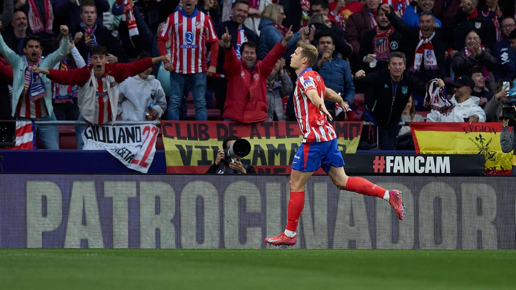 Alexander Sörloth jubelt über eins seiner vier Tore für Madrid.