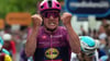 Mads Pedersen gewinnt beim Giro d'Italia die erste und dritte Etappe.