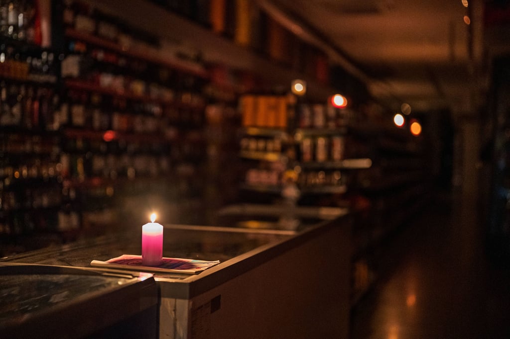 Im Falle eines flächendeckenden und anhaltenden Stromausfalls kommt das öffentliche Leben zum Erliegen. Die Landeshauptstadt Magdeburg hat für Blackouts Vorkehrungen getroffen.