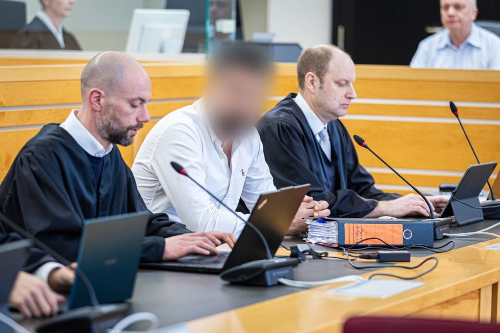 Der wegen des Verdachts der Bestechlichkeit inhaftierte Staatsanwalt bestreitet, von einer Drogenbande Geld angenommen zu haben. (Archivbild)