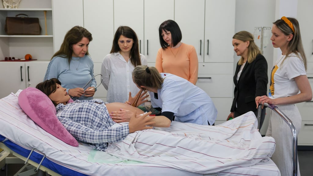 Pilotprojekt in Sachsen für Hebammen aus Drittstaaten gestartet