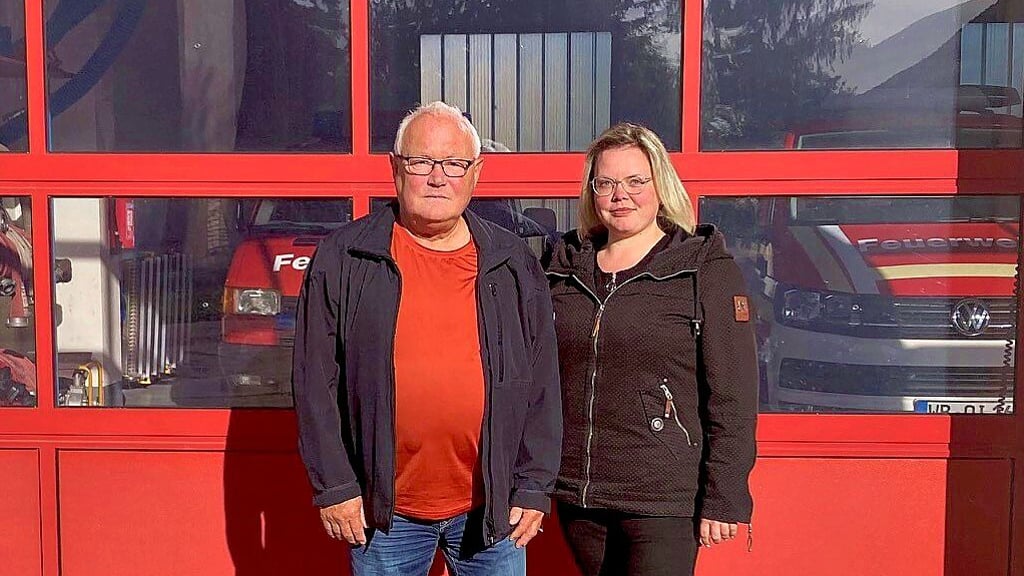 Der ursprüngliche und die amtierende Vereinsvorsitzende: Holger Krauleidis und Lisa Schirrmeister.