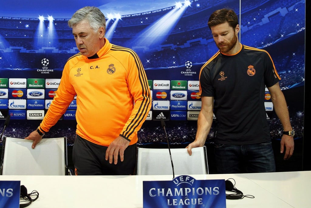 Folgt Xabi Alonso (r) auf Carlo Ancelotti bei Real Madrid?