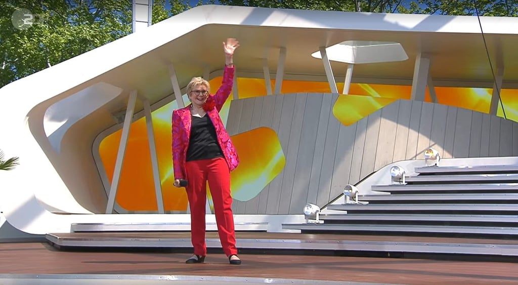 Peggy March kann Moderatorin Andrea Kiewel im Publikum nicht finden.