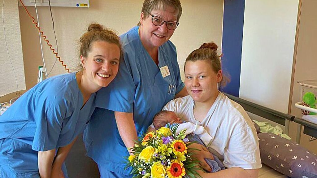 Liam und seine Mutter werden auch nach der Geburt im Klinikum gut betreut.