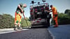 Lukrative Absprachen: Baufirmen sollen Straßenbauaufträge untereinander aufgeteilt haben, auch ein Unternehmen aus Sachsen-Anhalt. 