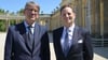 Kulturstaatsminister Wolfram Weimer (l) und Georg Friedrich Prinz von Preußen betonten, wie wichtig die Einigung im Hohenzollern-Streit ist.